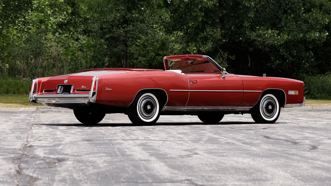 1976 Cadillac Eldorado 9th Gen - Image 2 of 31