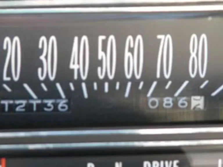 1976 Cadillac Eldorado 9th Gen - Image 18 of 19