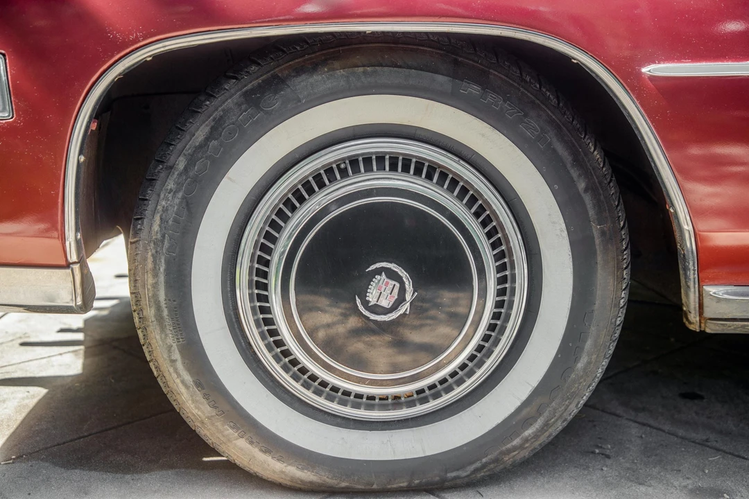 1976 Cadillac Eldorado 9th Gen - Image 19 of 31