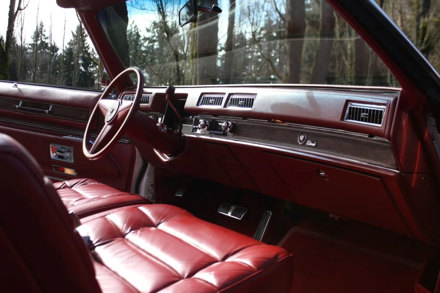 1976 Cadillac Eldorado 9th Gen - Image 5 of 11