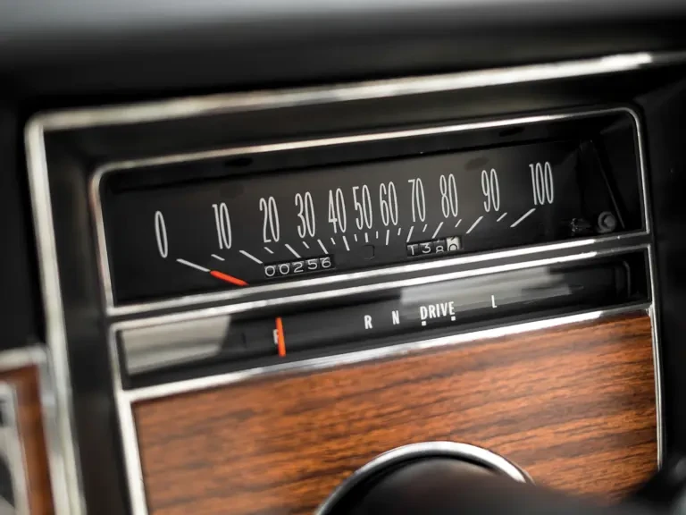 1976 Cadillac Eldorado 9th Gen - Image 13 of 22