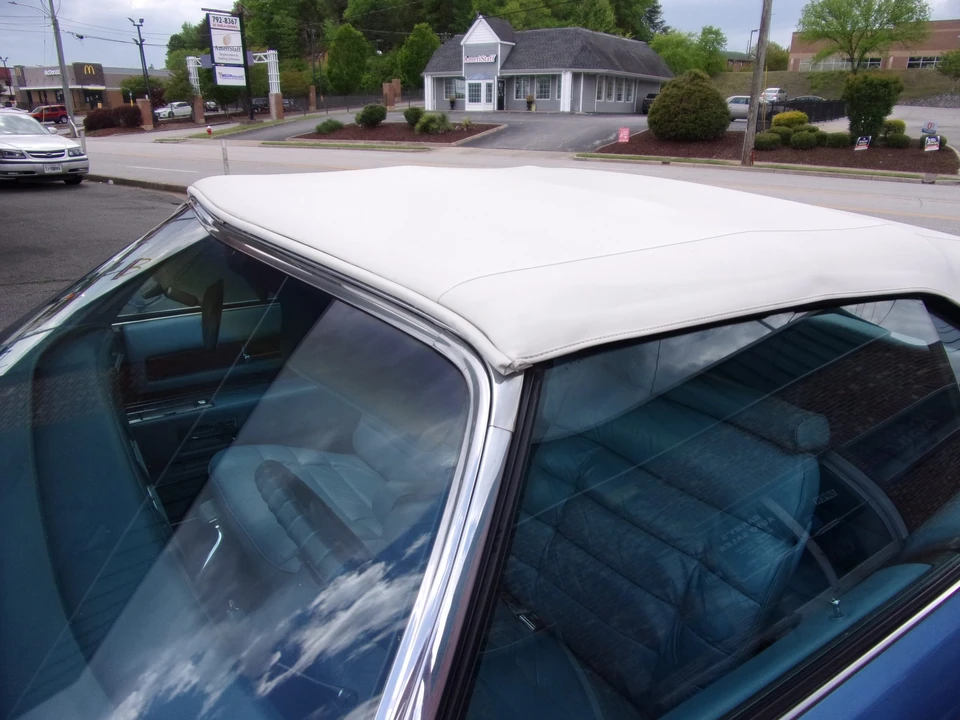 1976 Cadillac Eldorado 9th Gen - Image 14 of 31