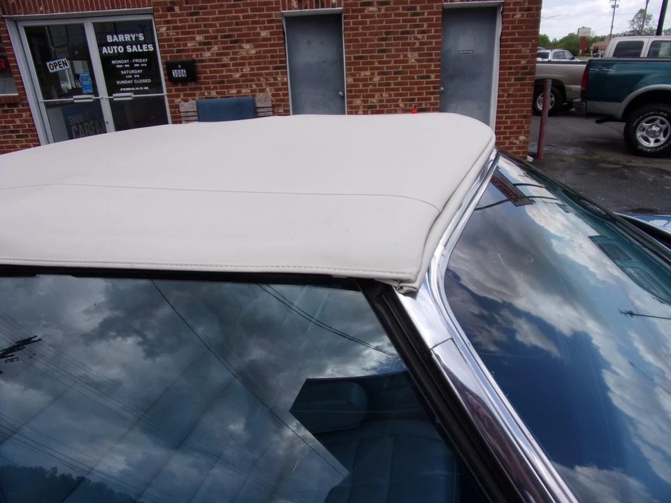 1976 Cadillac Eldorado 9th Gen - Image 26 of 31