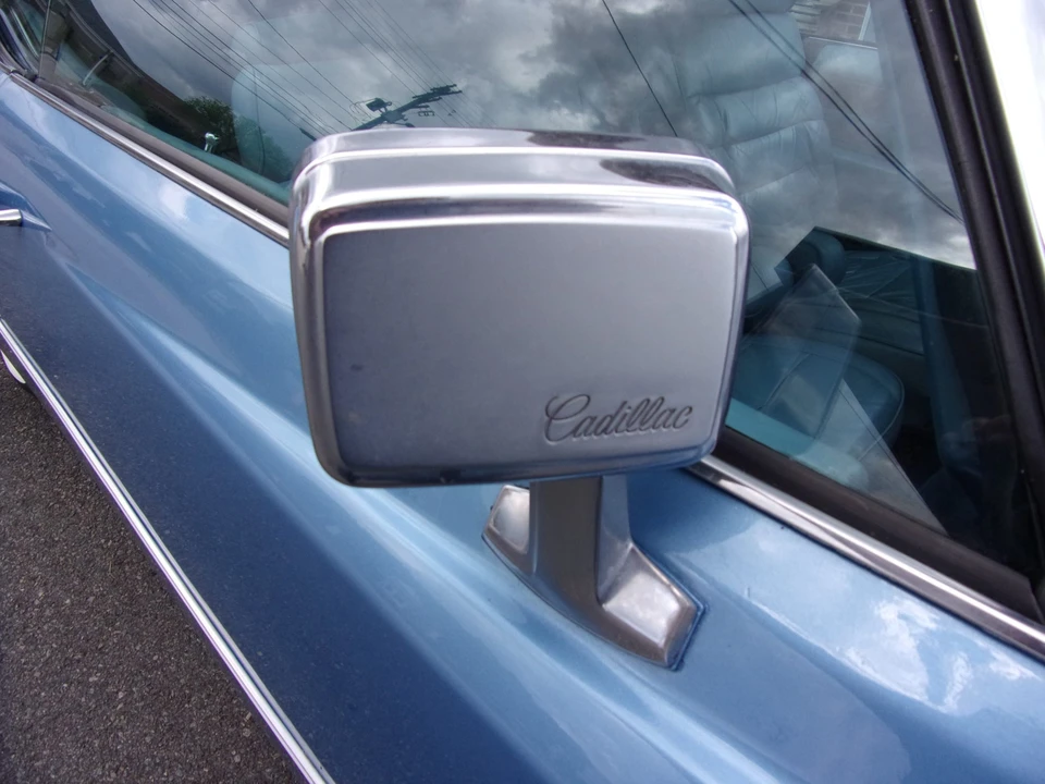 1976 Cadillac Eldorado 9th Gen - Image 27 of 31