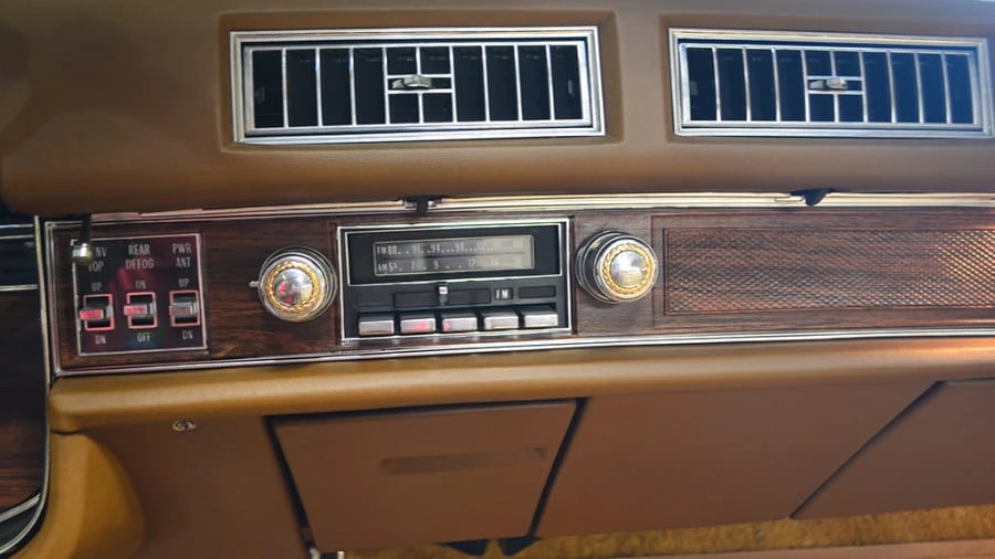 1976 Cadillac Eldorado 9th Gen - Image 8 of 12