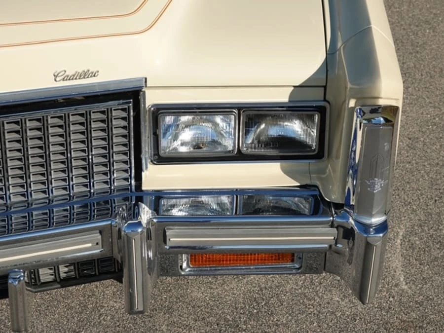 1976 Cadillac Eldorado 9th Gen - Image 9 of 29