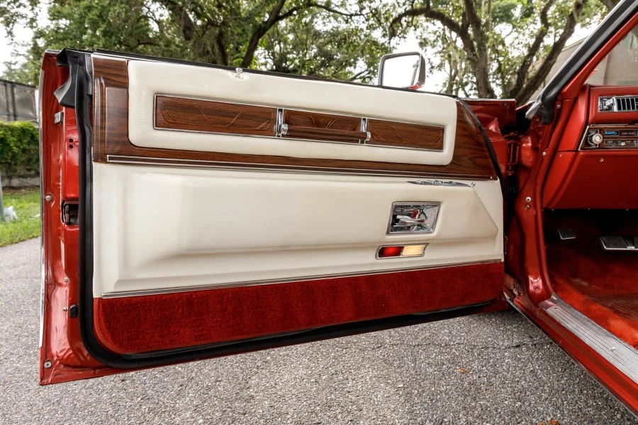 1976 Cadillac Eldorado 9th Gen - Image 27 of 31