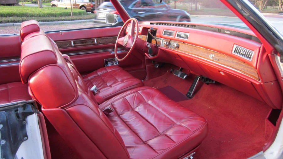 1976 Cadillac Eldorado 9th Gen - Image 4 of 8