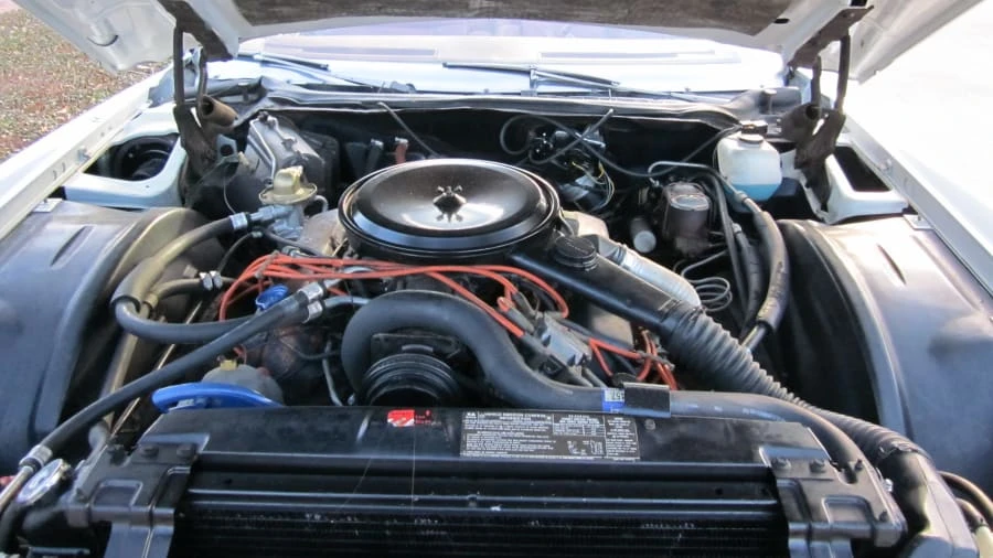 1976 Cadillac Eldorado 9th Gen - Image 5 of 8