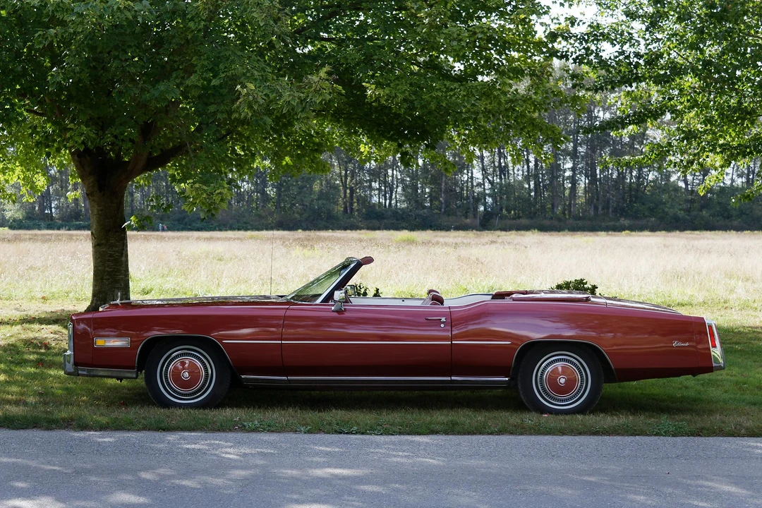1976 Cadillac Eldorado 9th Gen - Image 24 of 31