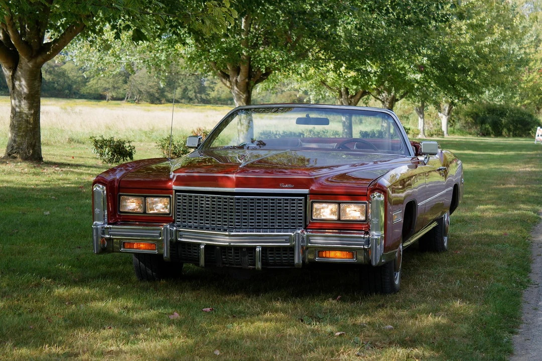 1976 Cadillac Eldorado 9th Gen - Image 17 of 31