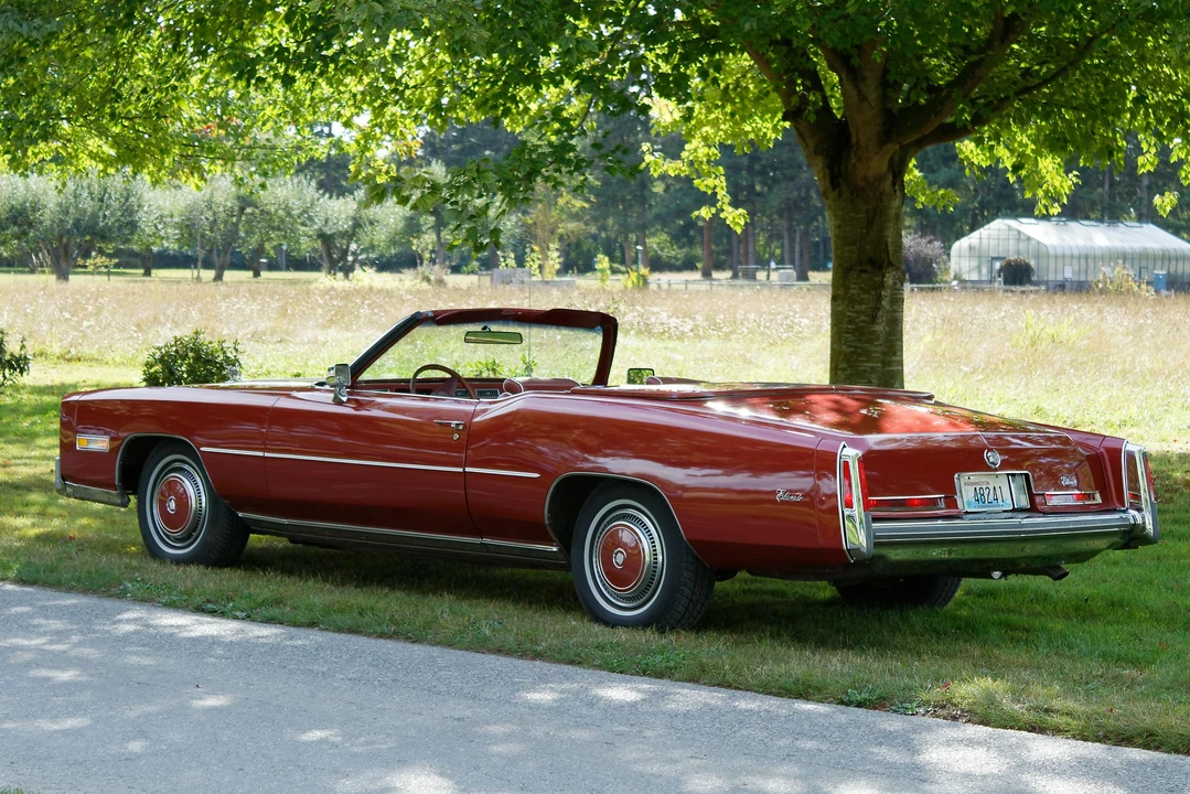 1976 Cadillac Eldorado 9th Gen - Image 25 of 31