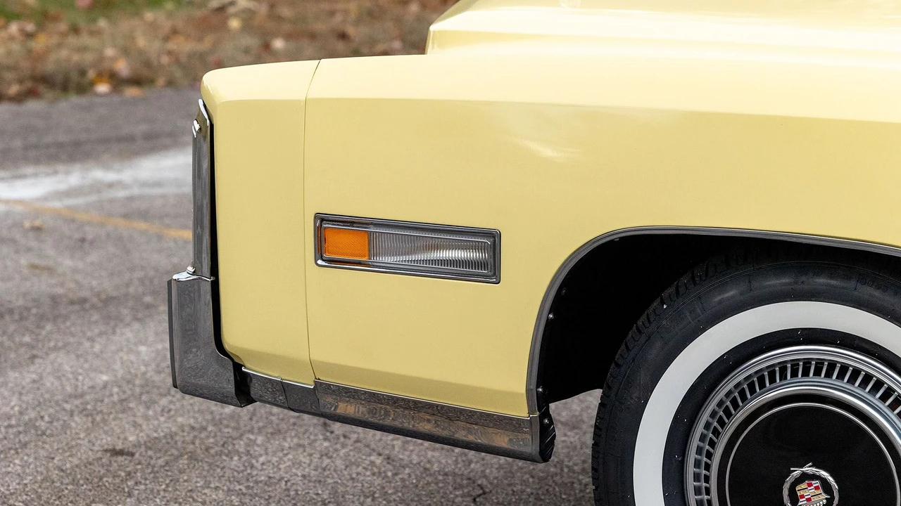 1976 Cadillac Eldorado 9th Gen - Image 29 of 31