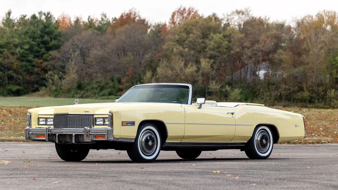 1976 Cadillac Eldorado 9th Gen - Image 13 of 31