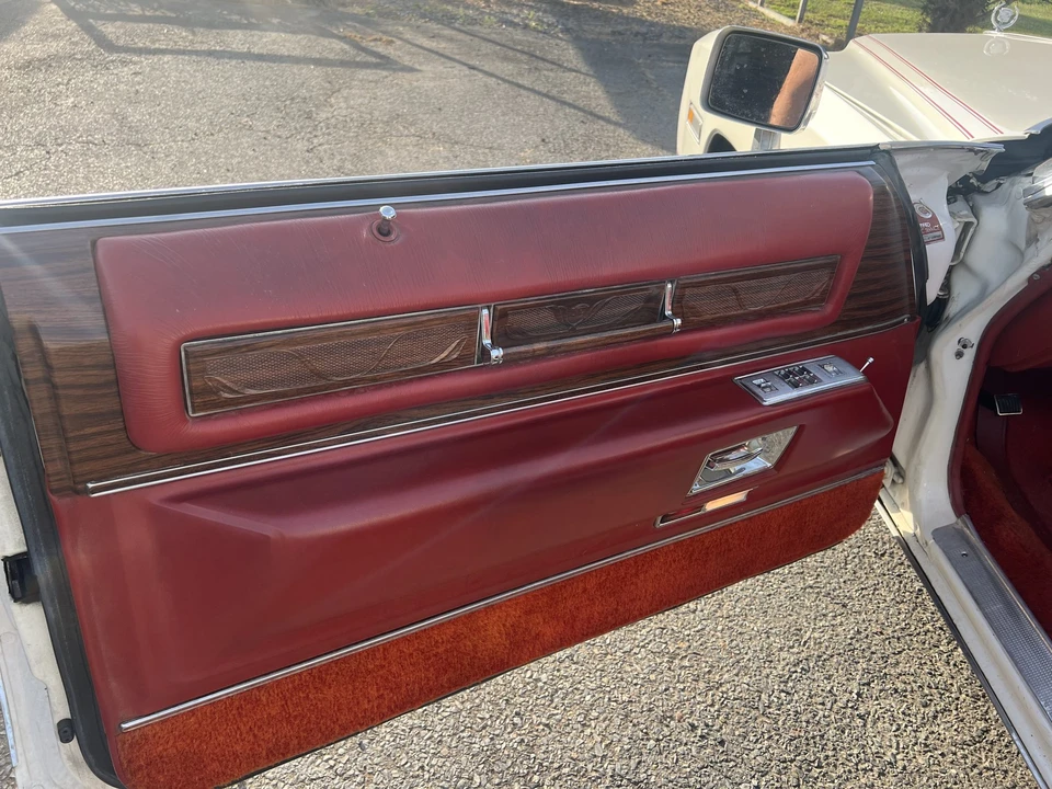 1976 Cadillac Eldorado 9th Gen - Image 26 of 31