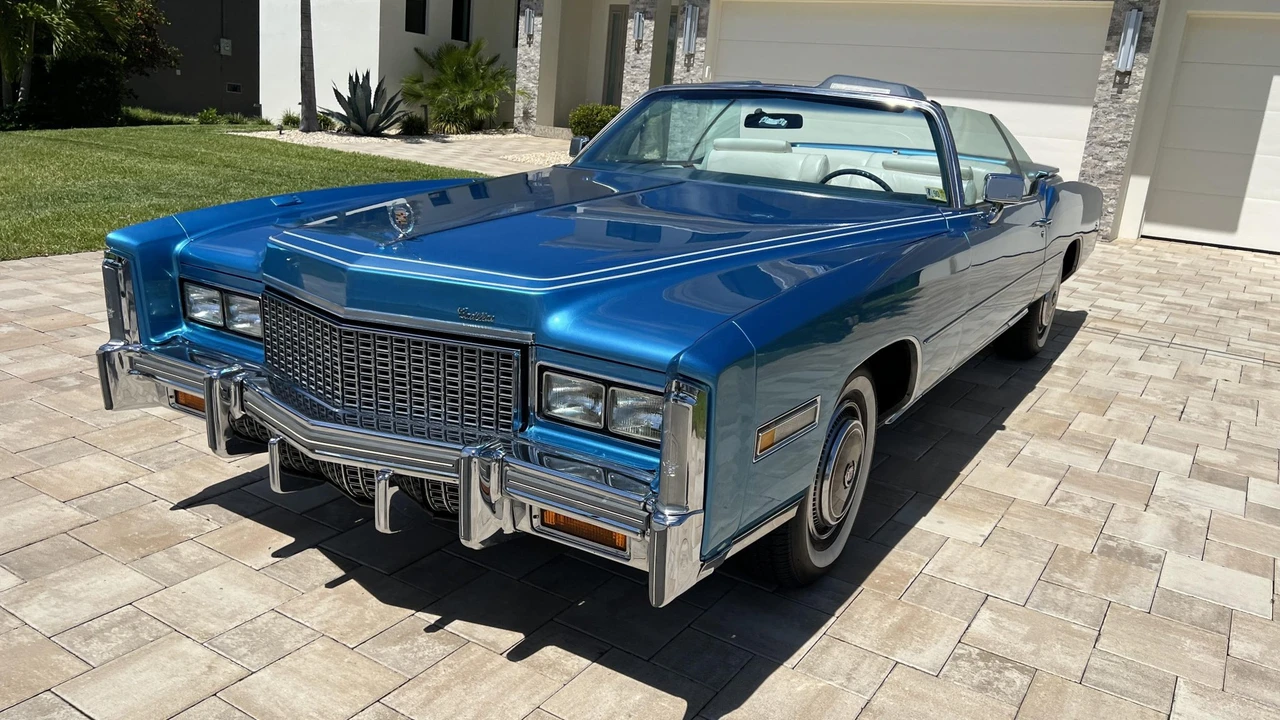 1976 Cadillac Eldorado 9th Gen - Image 4 of 31