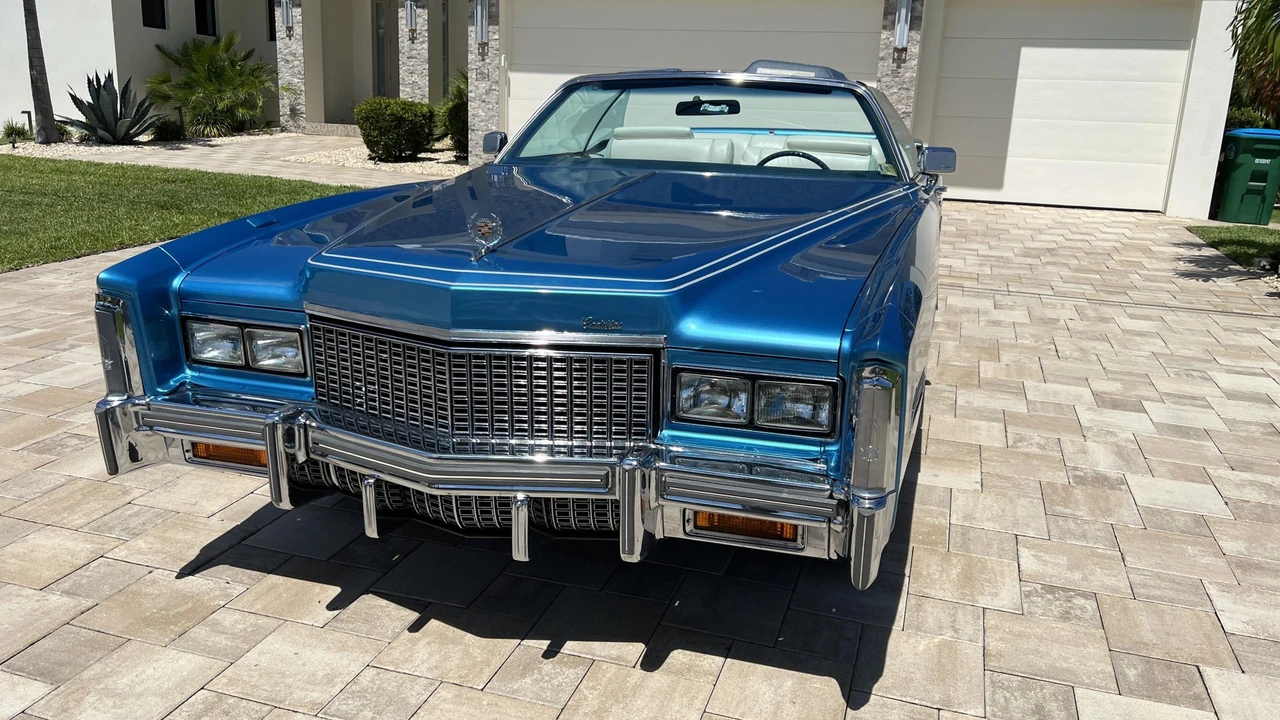 1976 Cadillac Eldorado 9th Gen - Image 2 of 31