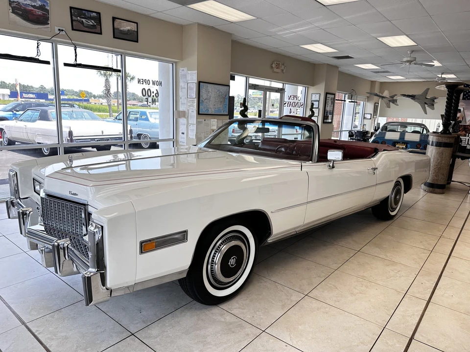1976 Cadillac Eldorado 9th Gen - Image 2 of 31
