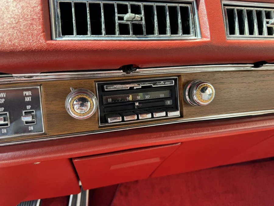 1976 Cadillac Eldorado 9th Gen - Image 5 of 9