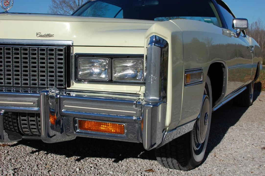 1976 Cadillac Eldorado 9th Gen - Image 26 of 31