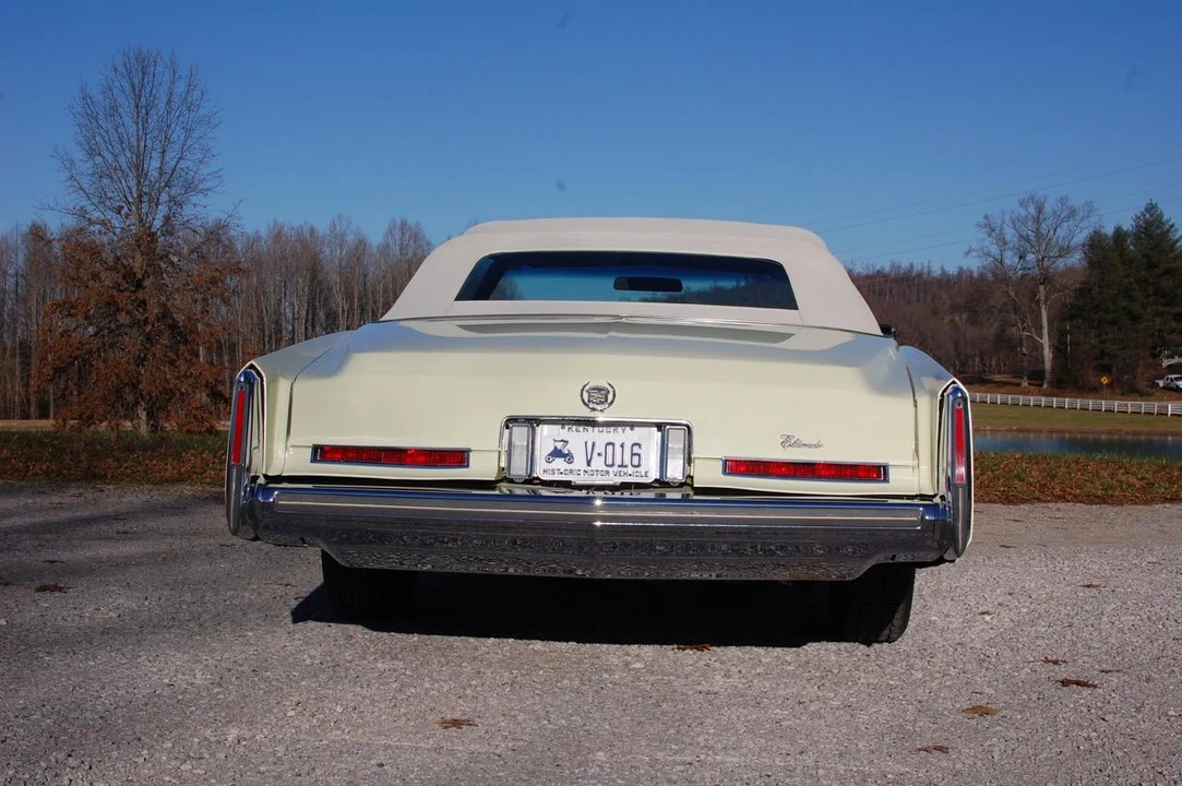 1976 Cadillac Eldorado 9th Gen - Image 10 of 31