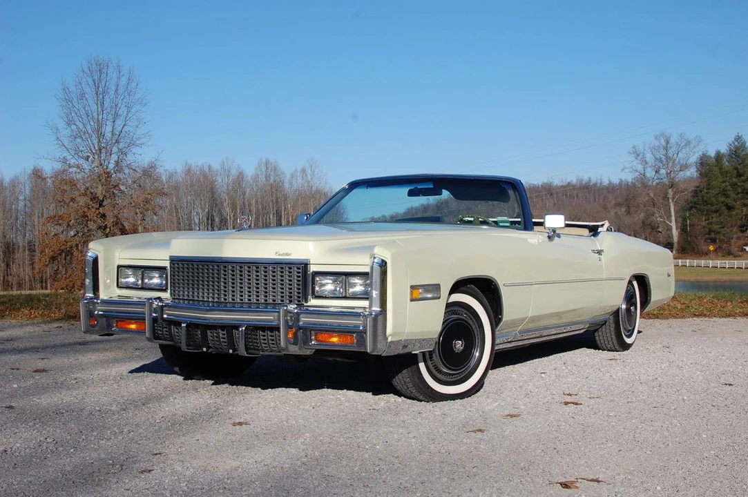 1976 Cadillac Eldorado 9th Gen - Image 17 of 31
