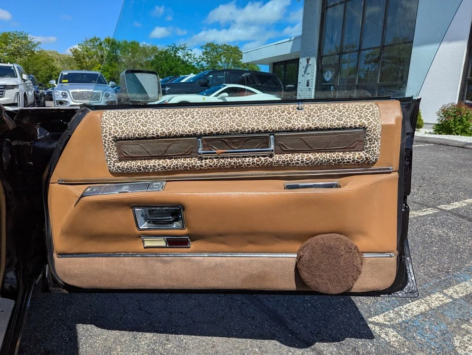1976 Cadillac Eldorado 9th Gen - Image 23 of 31