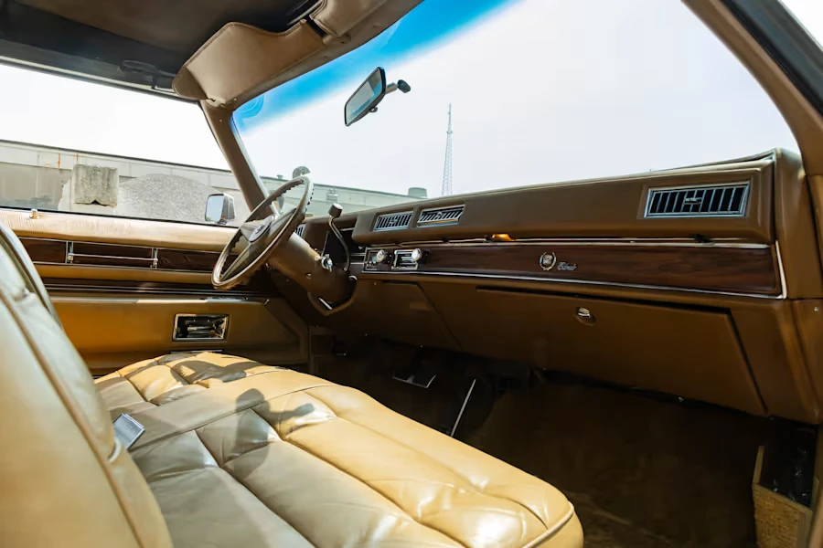 1976 Cadillac Eldorado 9th Gen - Image 14 of 30