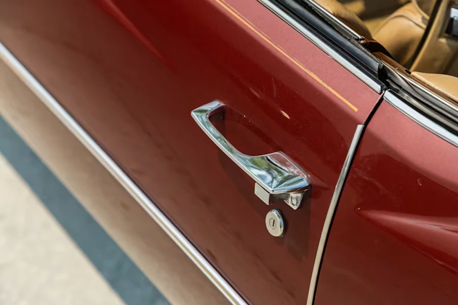 1976 Cadillac Eldorado 9th Gen - Image 11 of 30