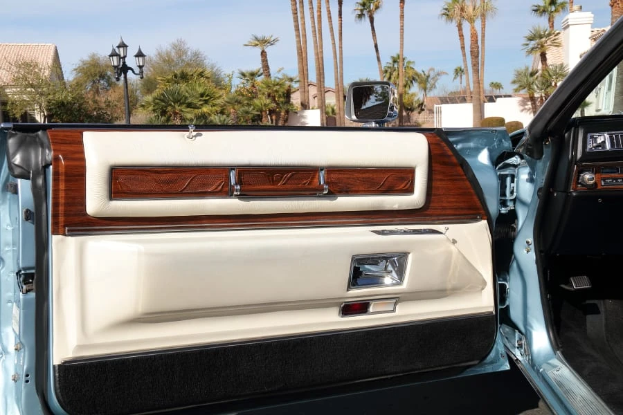 1976 Cadillac Eldorado 9th Gen - Image 23 of 30