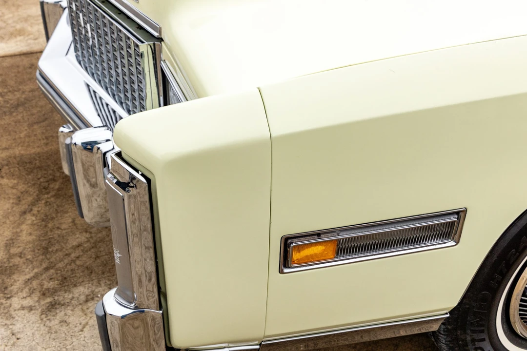 1976 Cadillac Eldorado 9th Gen - Image 25 of 31