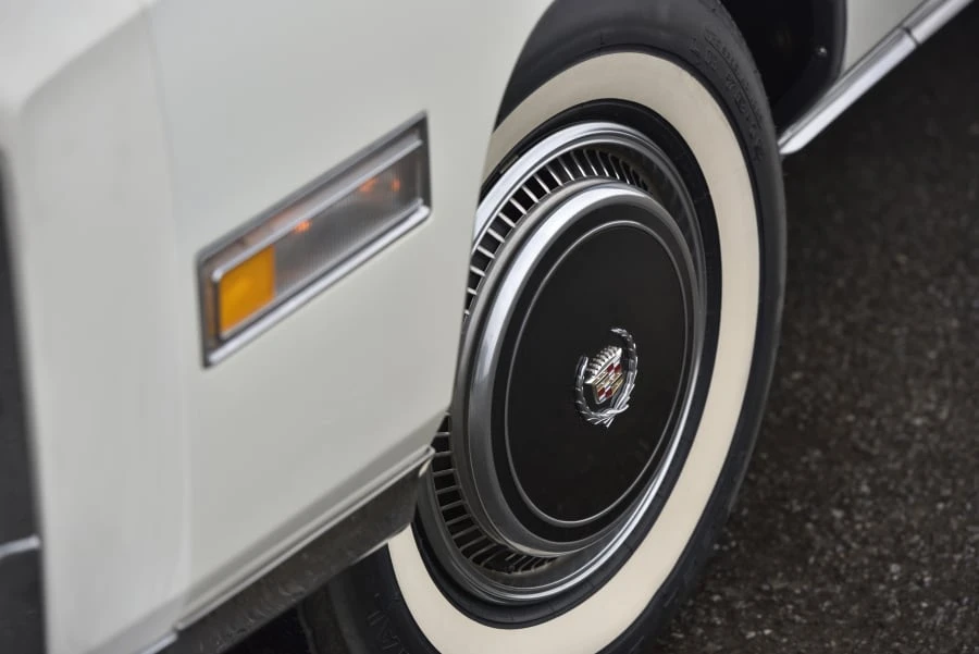1976 Cadillac Eldorado 9th Gen - Image 9 of 31