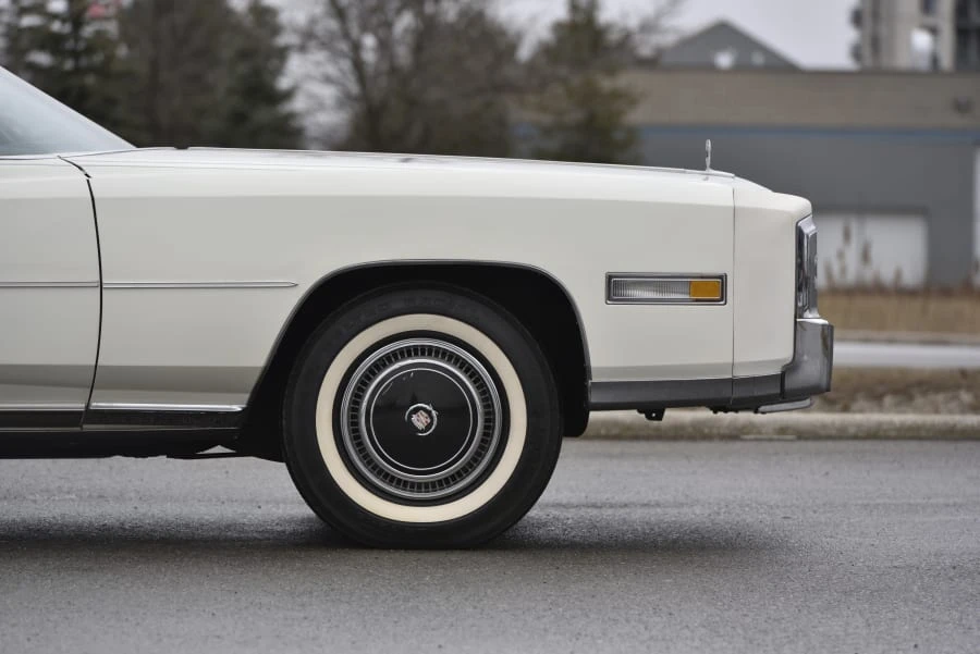 1976 Cadillac Eldorado 9th Gen - Image 13 of 31