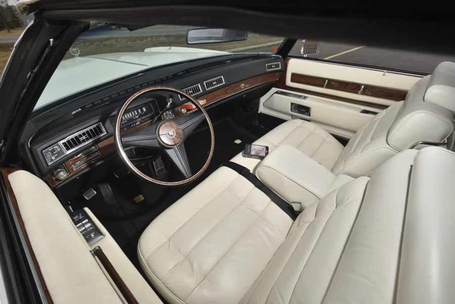 1976 Cadillac Eldorado 9th Gen - Image 25 of 31