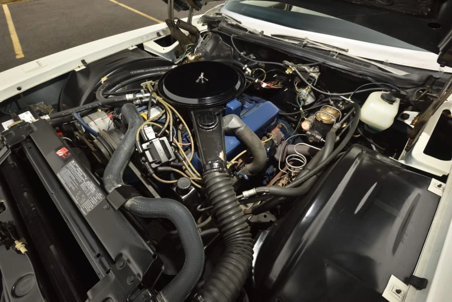 1976 Cadillac Eldorado 9th Gen - Image 29 of 31