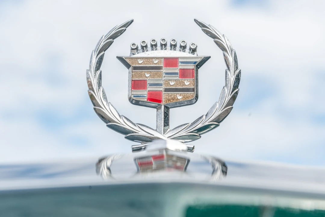 1976 Cadillac Eldorado 9th Gen - Image 17 of 31