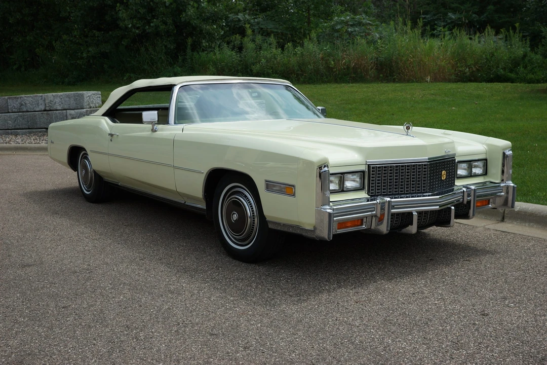 1976 Cadillac Eldorado 9th Gen - Image 9 of 31