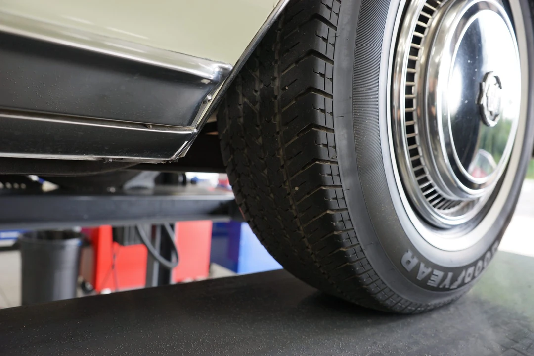 1976 Cadillac Eldorado 9th Gen - Image 30 of 31