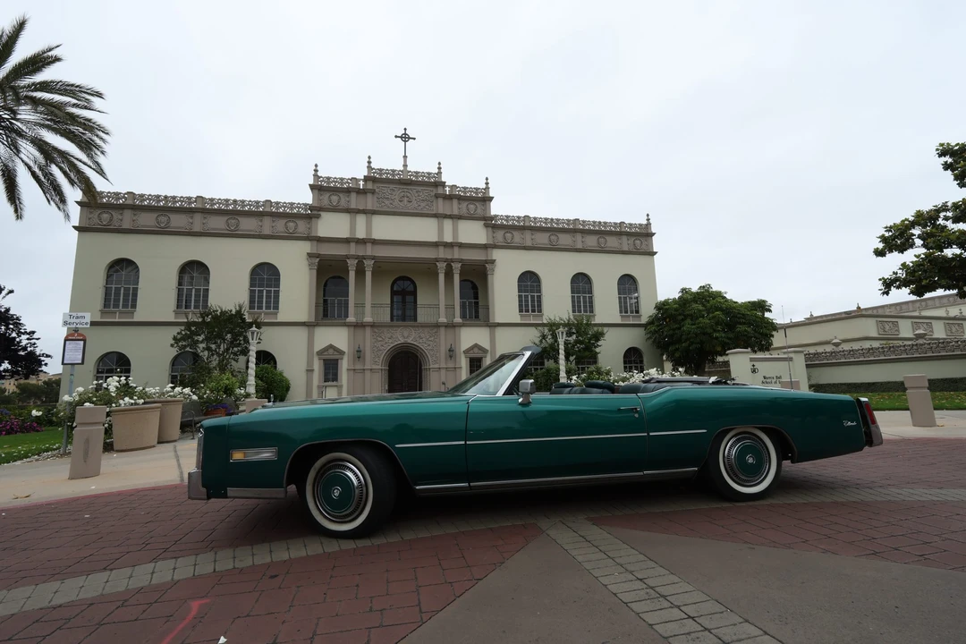 1976 Cadillac Eldorado 9th Gen - Image 25 of 31