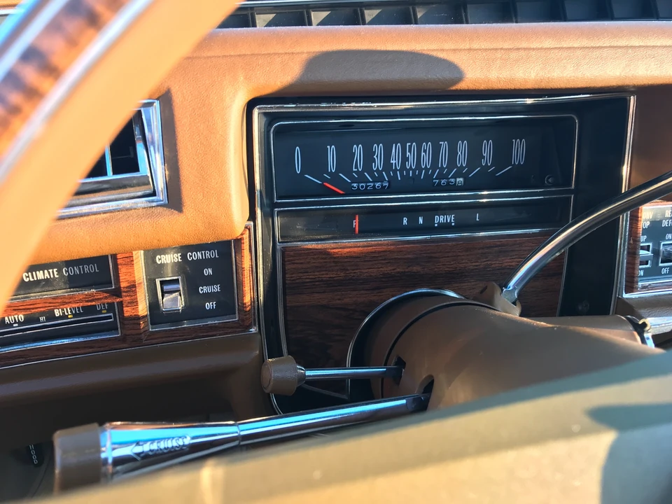 1976 Cadillac Eldorado 9th Gen - Image 18 of 31