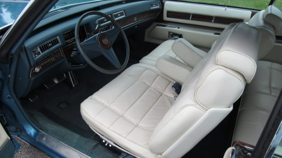 1976 Cadillac Eldorado 9th Gen - Image 4 of 8