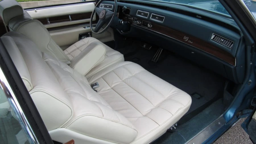 1976 Cadillac Eldorado 9th Gen - Image 5 of 8