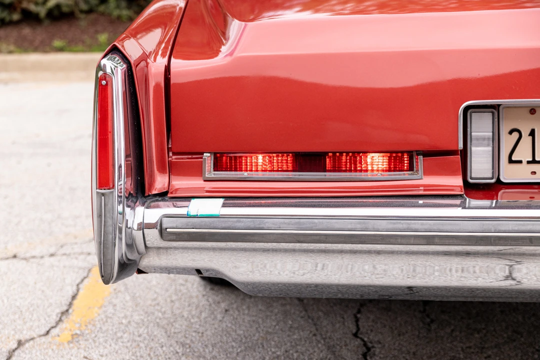 1976 Cadillac Eldorado 9th Gen - Image 23 of 31