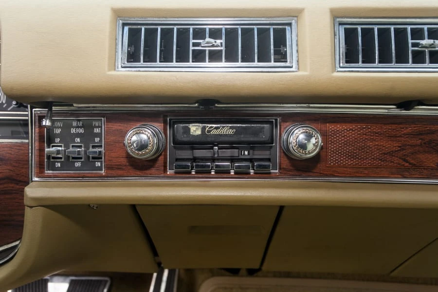 1976 Cadillac Eldorado 9th Gen - Image 6 of 12