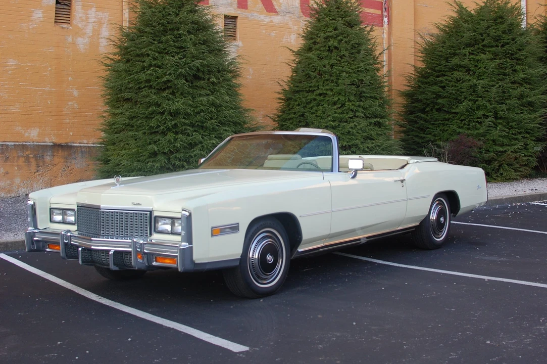 1976 Cadillac Eldorado 9th Gen - Image 3 of 31