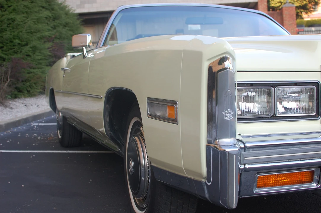 1976 Cadillac Eldorado 9th Gen - Image 14 of 31