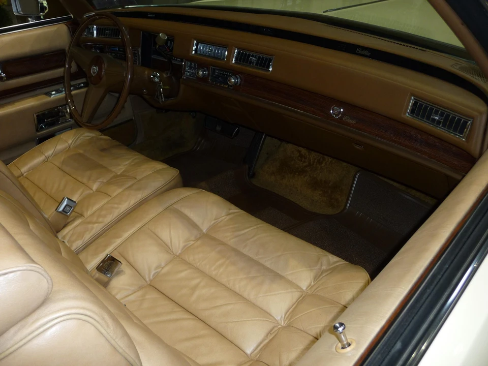 1976 Cadillac Eldorado 9th Gen - Image 25 of 31