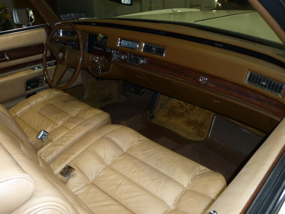 1976 Cadillac Eldorado 9th Gen - Image 26 of 31