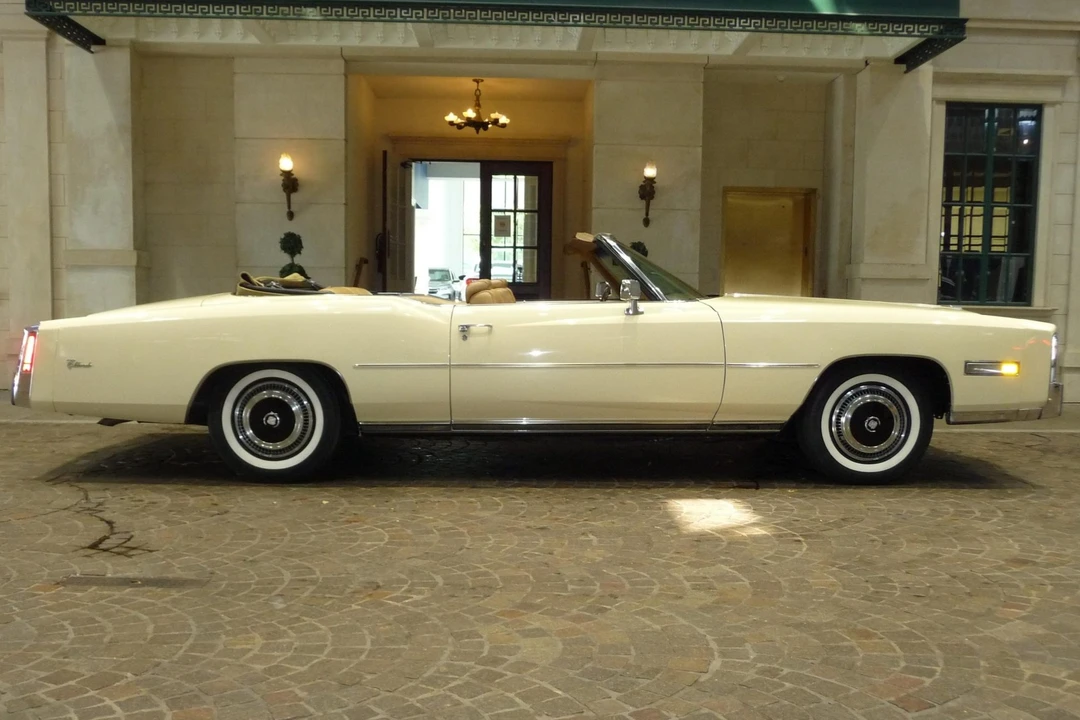 1976 Cadillac Eldorado 9th Gen - Image 4 of 31