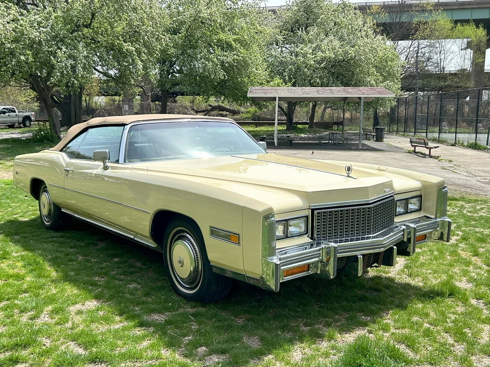 1976 Cadillac Eldorado 9th Gen - Image 21 of 31